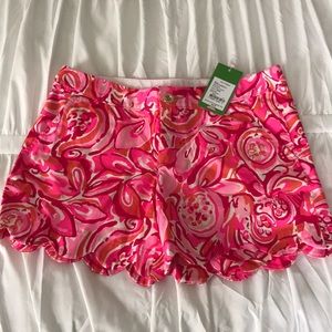Lilly Pulitzer Scallop Shorts